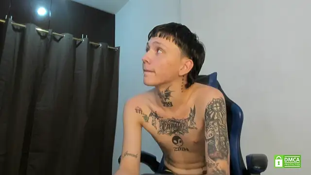 Nick_TattooedGuy's Live XXX Chat