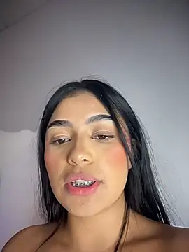 EvasBlazeXXX's Live XXX Chat