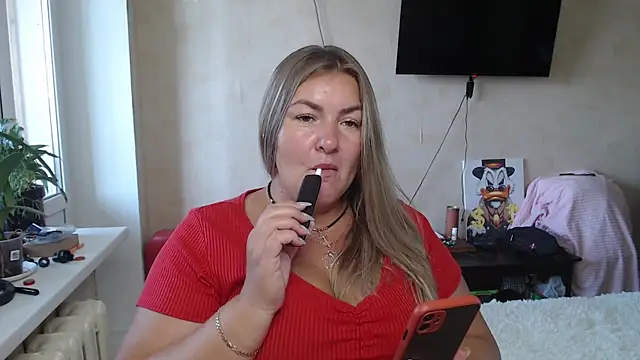 NikaSkylink Adlı Modelin Canlı XXX Sohbeti