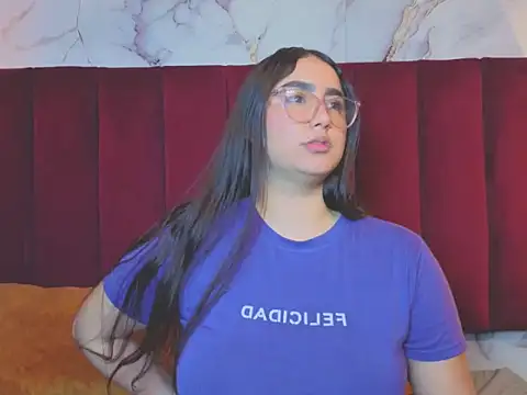 JESSYCORTES Adlı Modelin Canlı XXX Sohbeti
