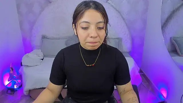 Chatroom XXX en direct de Sarita_jane