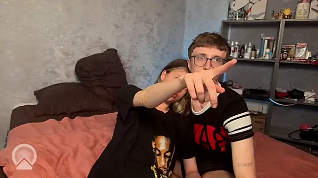 t_files_x Live XXX-chat