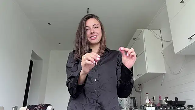 Chat +18 de IraidaArvayo ao vivo
