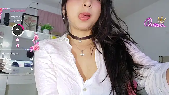 Chatroom XXX en direct de Sweet_baby_hellen