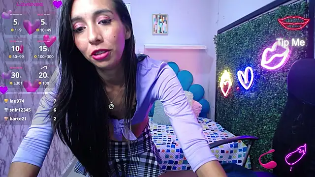 Chat XXX en directo de sandra_petite19