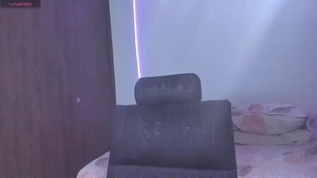 maazikeenx Chat XXX in diretta