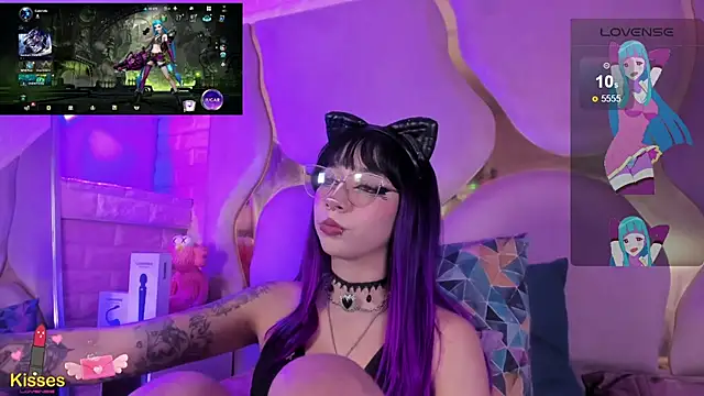 NaniiSisy's Live XXX Chat