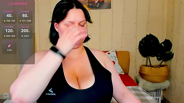 צ'אט XXX בשידור חי של Blossom_Soniya