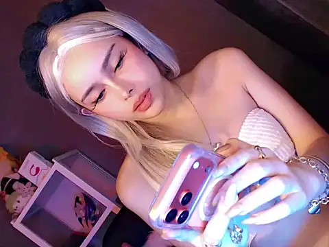 Chat +18 de coffe_cat28 ao vivo