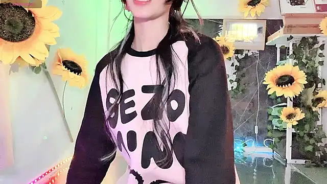 Your-Sunshinee's Live XXX Chat