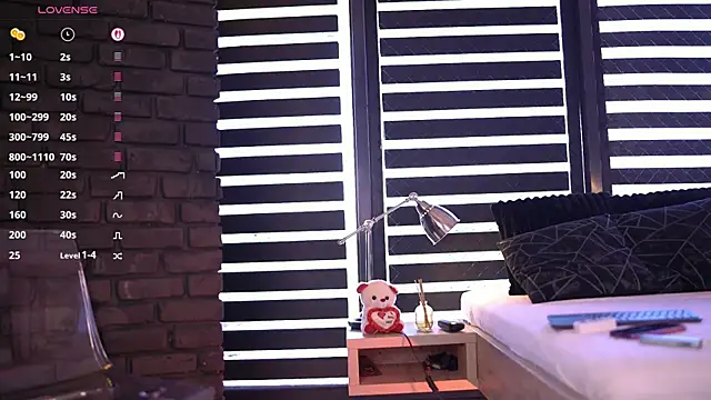 MissKiarra Chat XXX live