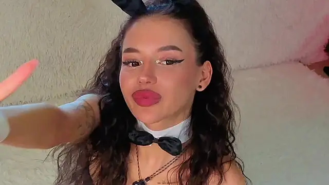 Chat XXX en directo de Regina_Amour