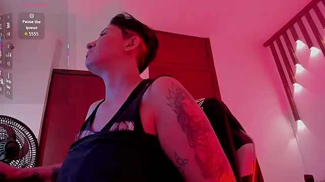 mistress_flame's Live XXX Chat