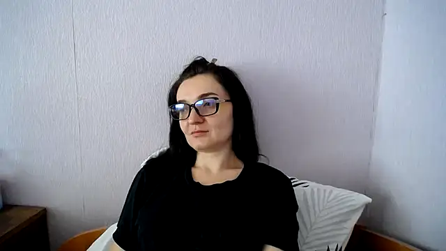 Shiny_gine Adlı Modelin Canlı XXX Sohbeti