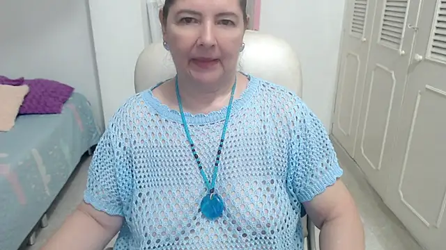 leonela_69 élő XXX-chatje