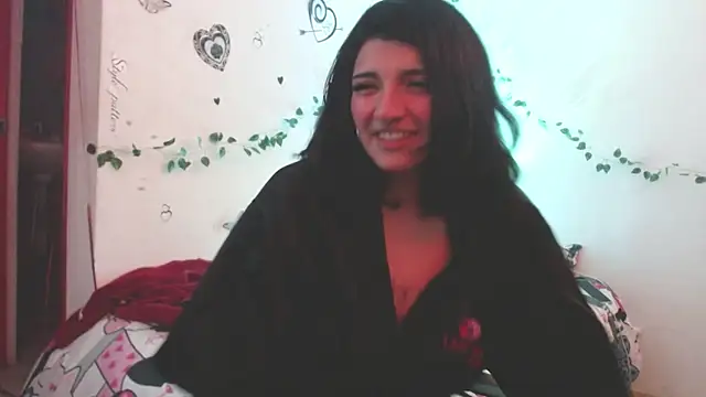 Midnight_teaseee Adlı Modelin Canlı XXX Sohbeti