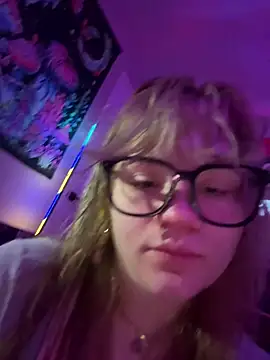 Cutiepiespanks' Live XXX Chat