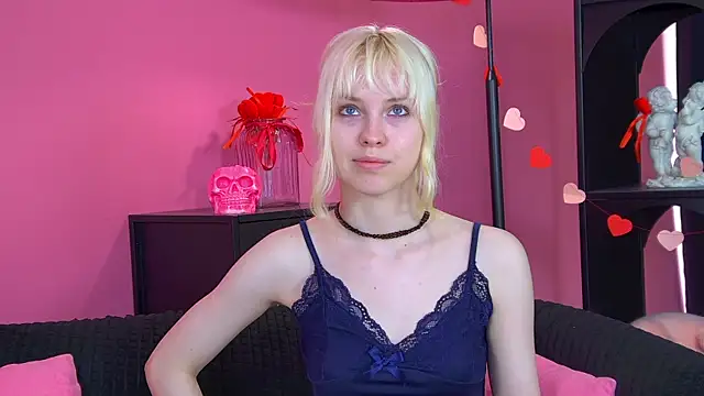 HannahHollis' Live XXX Chat