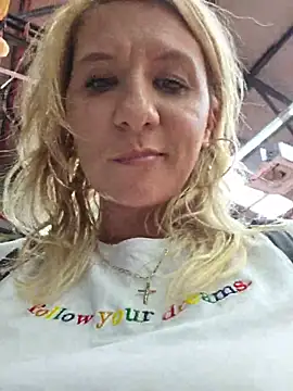 KaylinJan Live XXX-chat