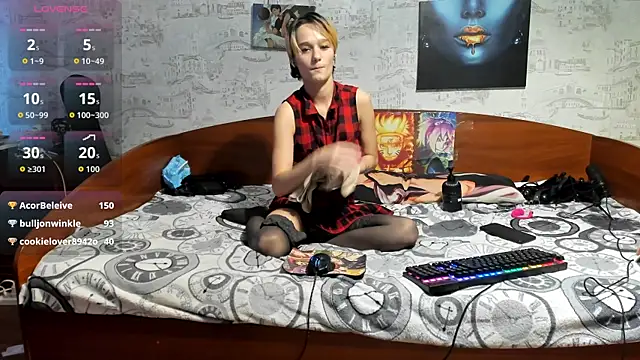 Chat +18 de KagamiTayga ao vivo