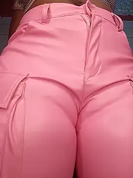 Pretty_Tifffany 라이브 XXX 채팅