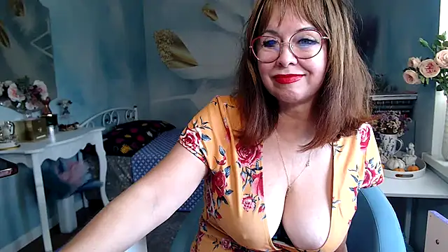 Arisa5000 Adlı Modelin Canlı XXX Sohbeti