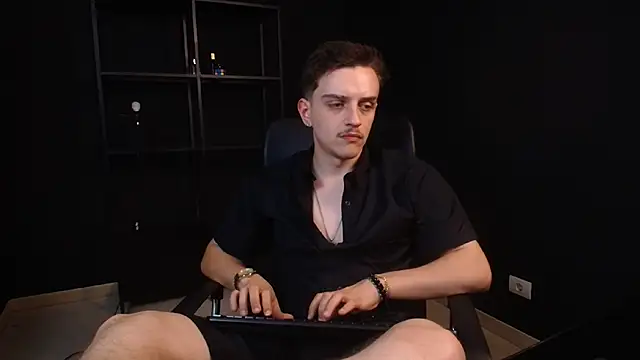 Chat XXX ao vivo de FelixStarkk
