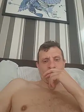 Živý XXX chat BigDmasked