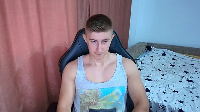 PowerBoy07 Chat XXX in diretta