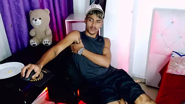 دردشة Angel_foxc13 الجنسية المباشرة