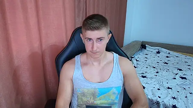 PowerBoy07 Chat XXX in diretta