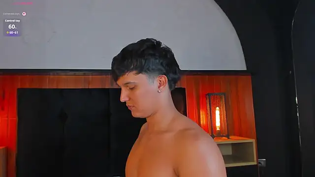 Leo_Savage_ Chat XXX in diretta