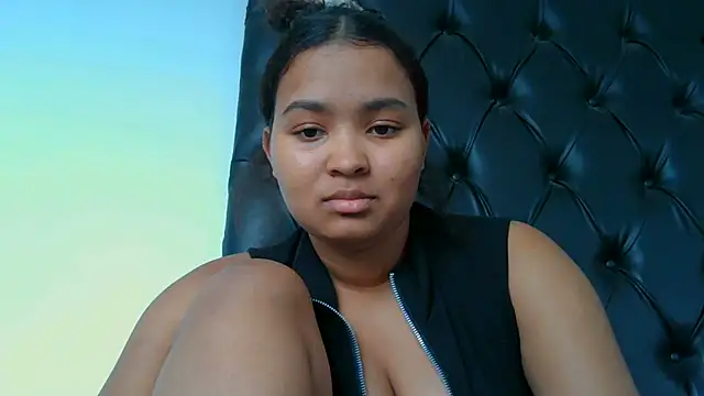 Czat XXX na żywo – indianaphrodite1