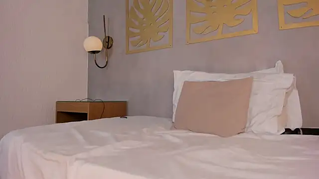 lia_sexx19のライブXXXチャット