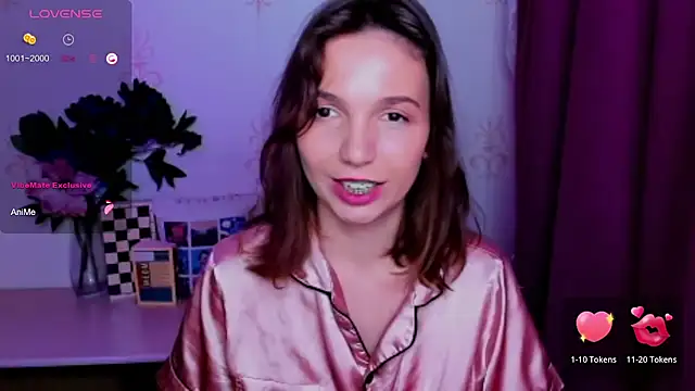 KindHazelHere_'s Live XXX Chat