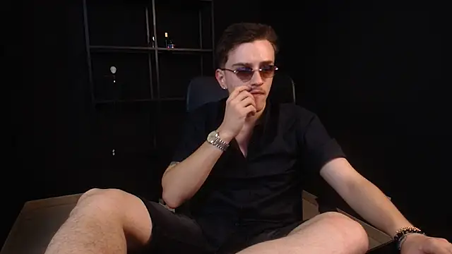 FelixStarkk 라이브 XXX 채팅