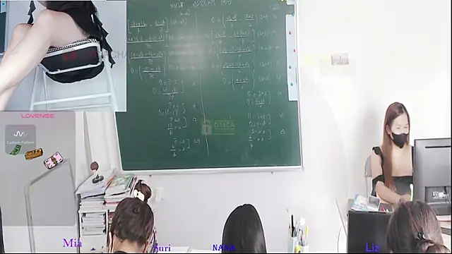 _Math_: вебкам-шоу