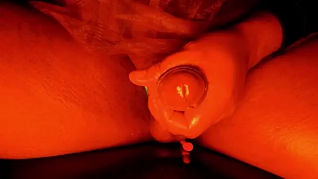 XXX chat uživo modela TS_MILK