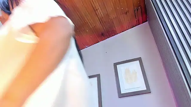 Roxanna_moore XXX чат на живо