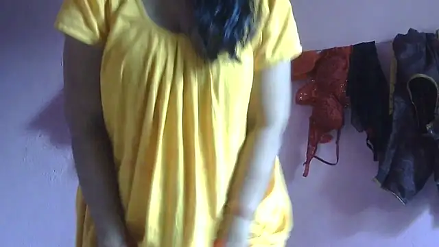 Pooja-suman's Live XXX Chat
