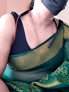 tamilammu1431のライブXXXチャット