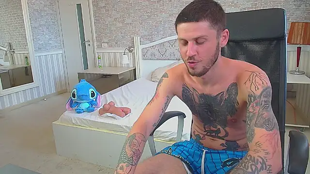 Chat XXX ao vivo de JonahShaw