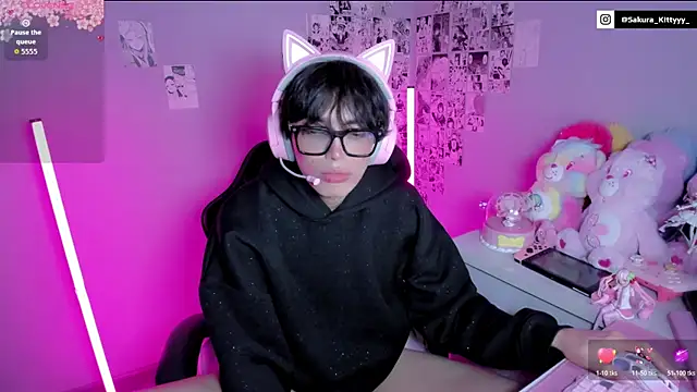 Sakura_Kitty_'s Live XXX Chat