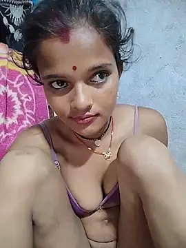 Maya_bhoji Chat XXX in diretta