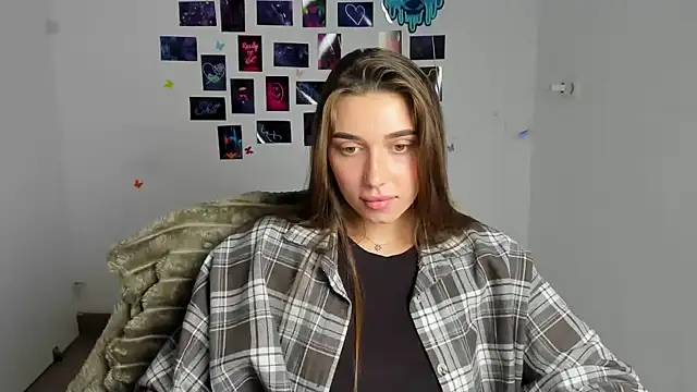 NikaMystic's Live XXX Chat
