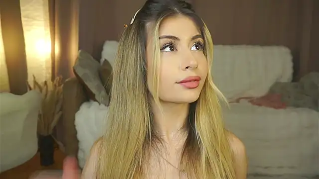 دردشة GeorginaHarn الجنسية المباشرة