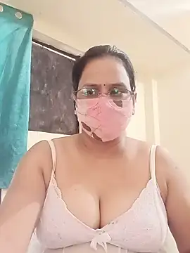 Payal-bhabhi07 Adlı Modelin Canlı XXX Sohbeti