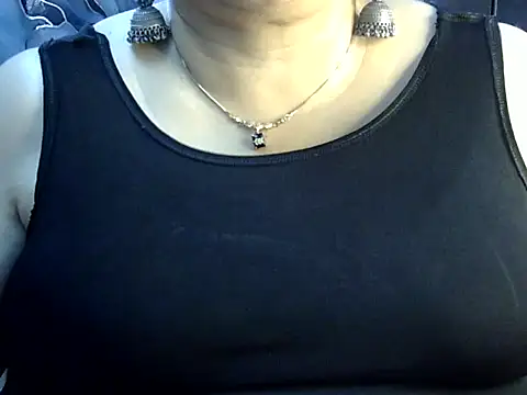 Soniya_Sha's Live XXX Chat