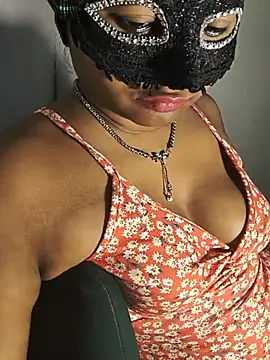 Chat XXX en directo de DIRTYSECRET_QUEEN_07