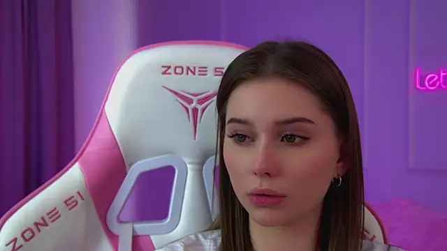 XXX chat uživo modela DianaVert